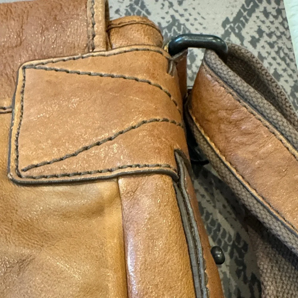 Fossil Brown Leather Messenger Bag